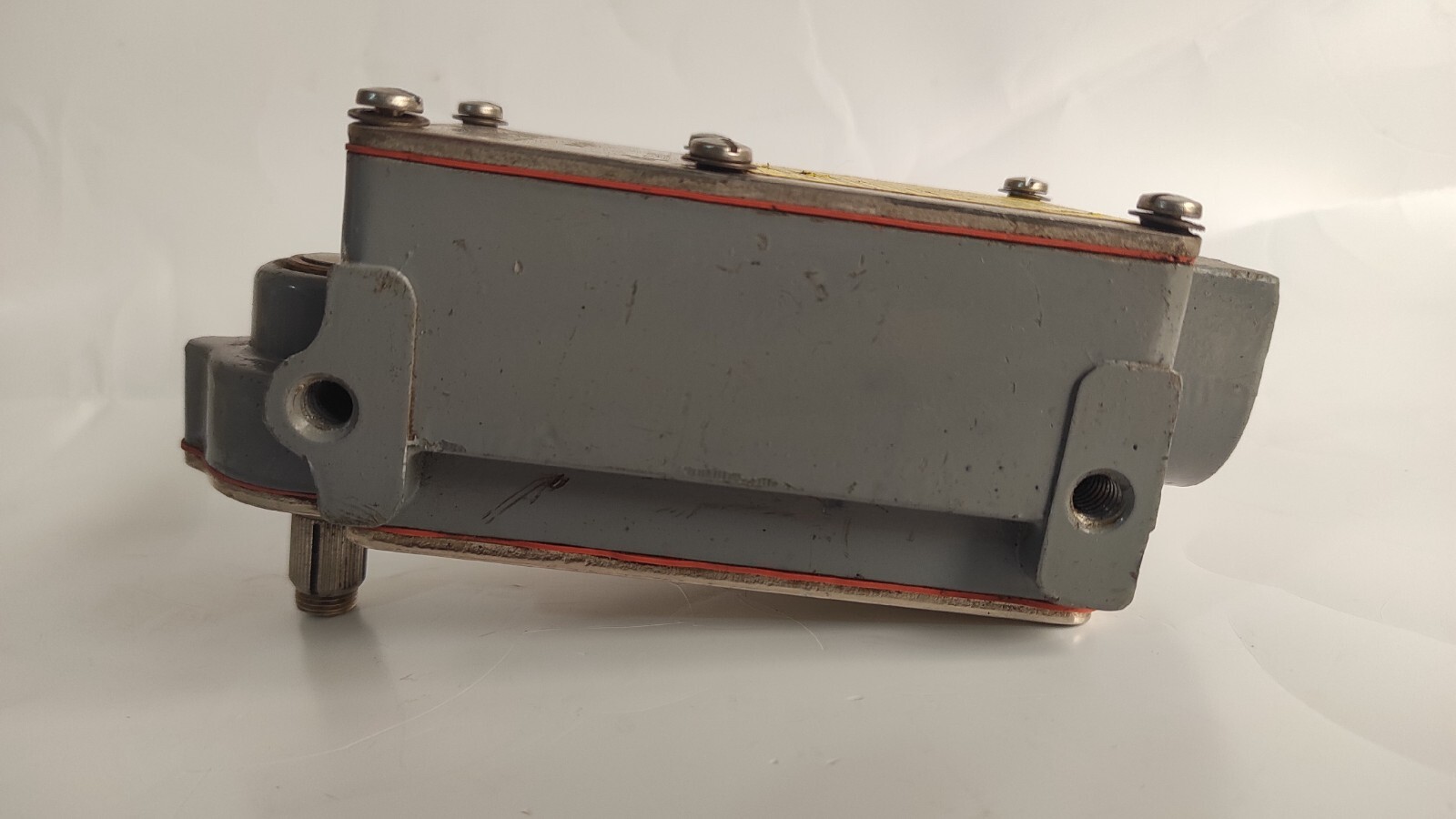 admin/uploads/uploads/Snap Lock ea 170-14302 - EA 170-14302 Limit Switch_2.webp